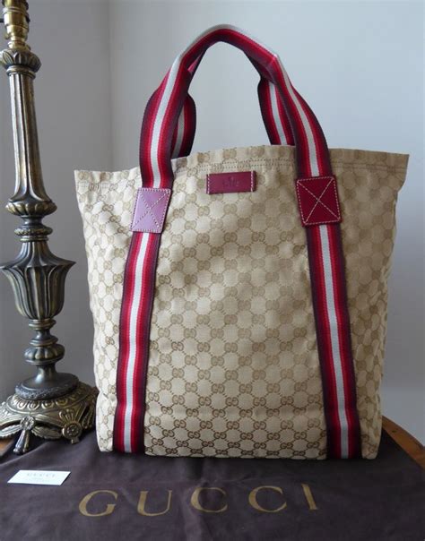 gucci reversible gg tote review|Gucci canvas tote beige ebony.